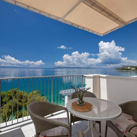 Apartman Ratac 11 Tučepi Esterno foto